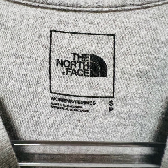 The North Face Light Gray Logo Crewneck - Picture 2 of 5